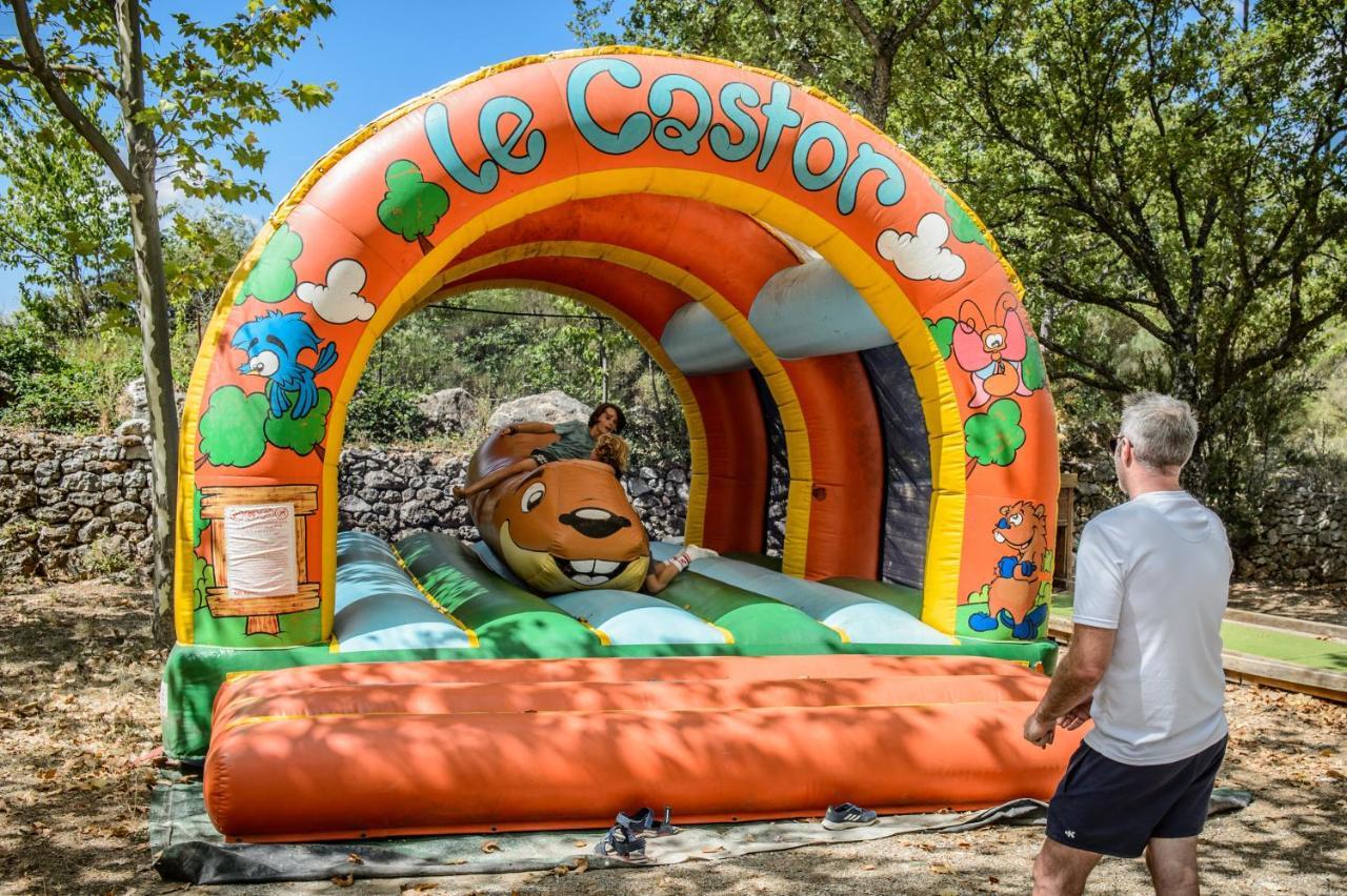Campasun Camping De L'Aigle Aiguines Bagian luar foto