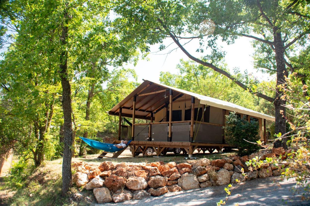 Campasun Camping De L'Aigle Aiguines Bagian luar foto