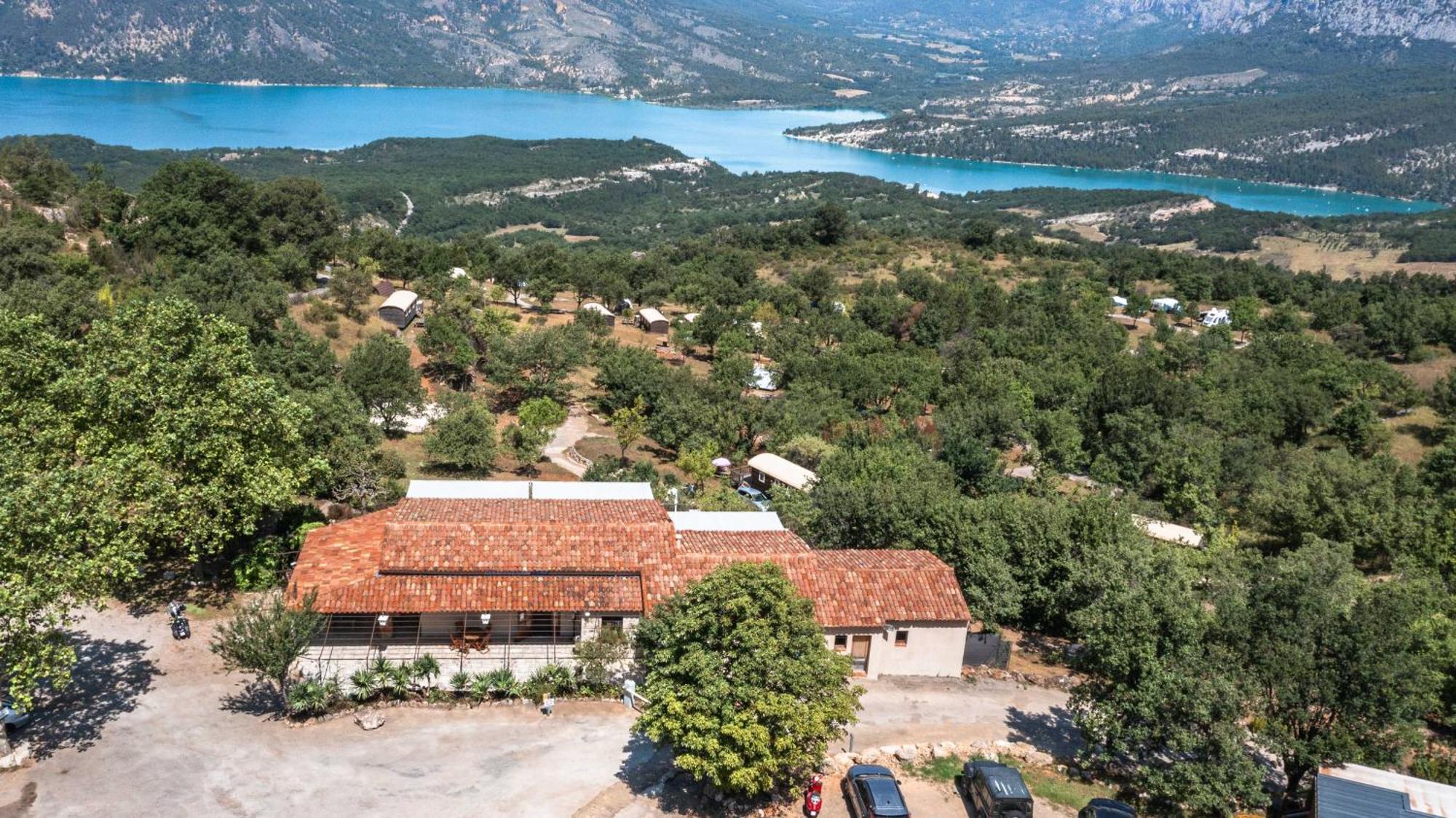 Campasun Camping De L'Aigle Aiguines Bagian luar foto